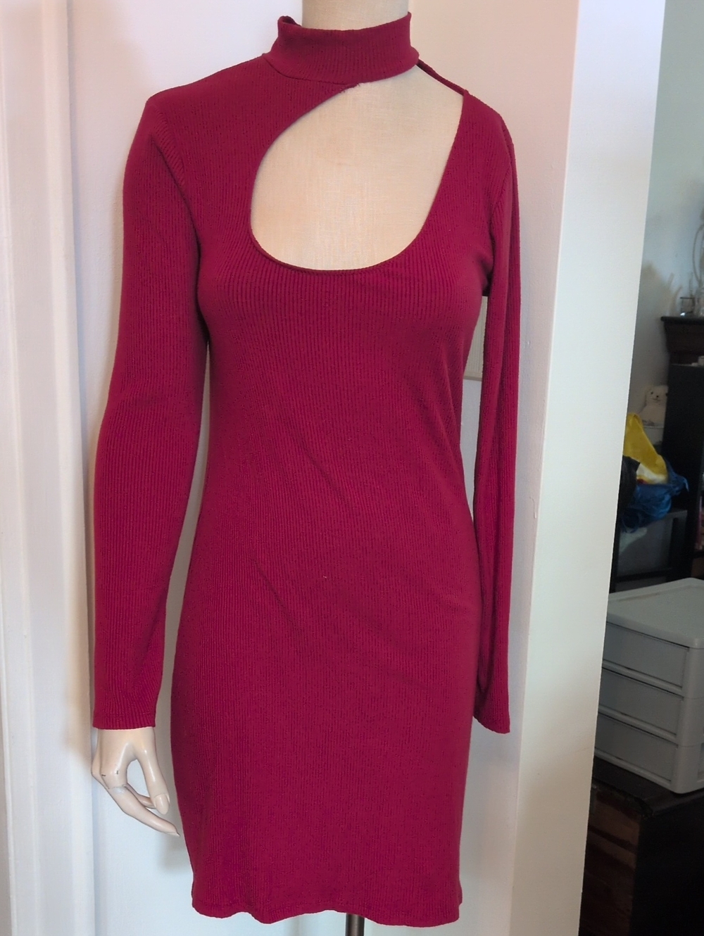 Urban Outfitters Cut out Dress Red, Large
